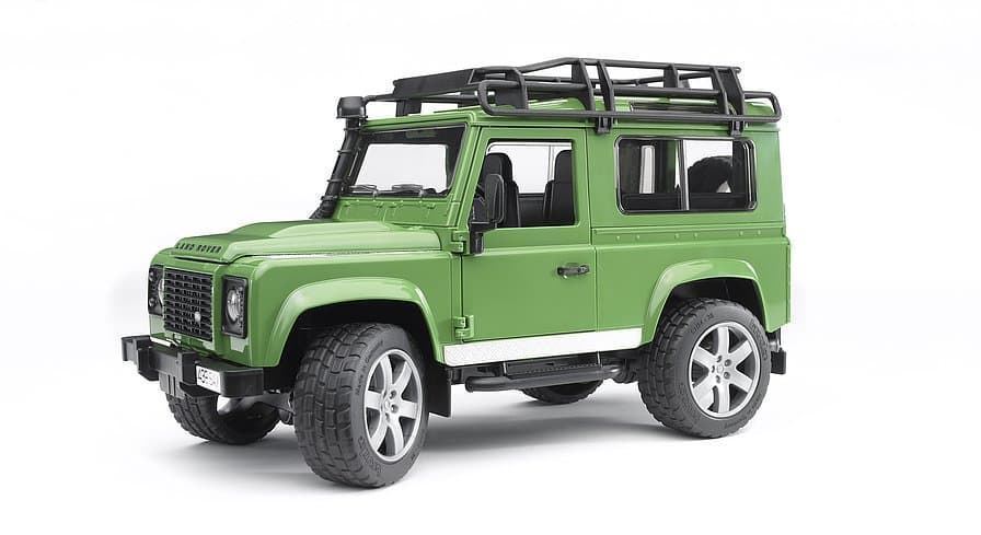 Coche De Juguete LAND ROVER STATION Escala 1:16 BRUDER 02590 DESC. - Imagen 1